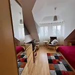 Viktoria 3*